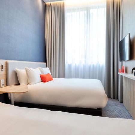 Holiday Inn Express Antwerp - City Centre By Ihg Zewnętrze zdjęcie