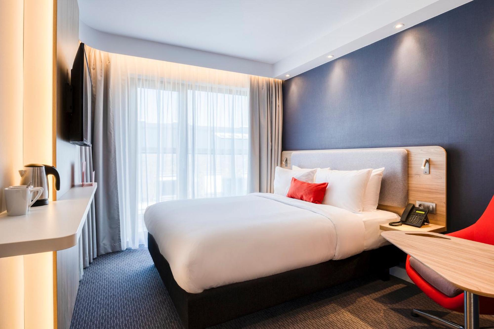 Holiday Inn Express Antwerp - City Centre By Ihg Zewnętrze zdjęcie