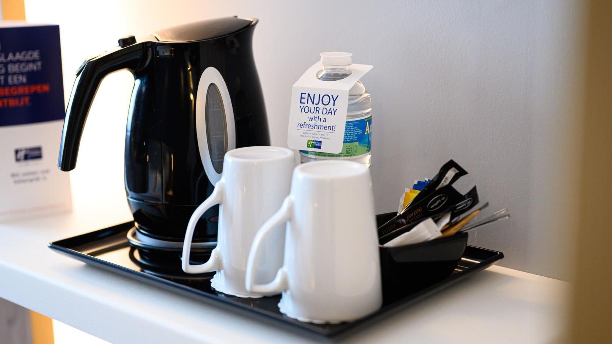 Holiday Inn Express Antwerp - City Centre By Ihg Zewnętrze zdjęcie